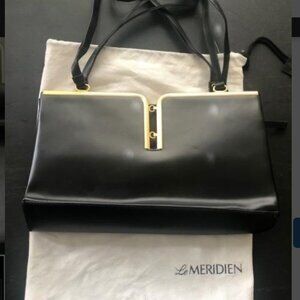 COCCINELLE PURSE & SHOE BAG